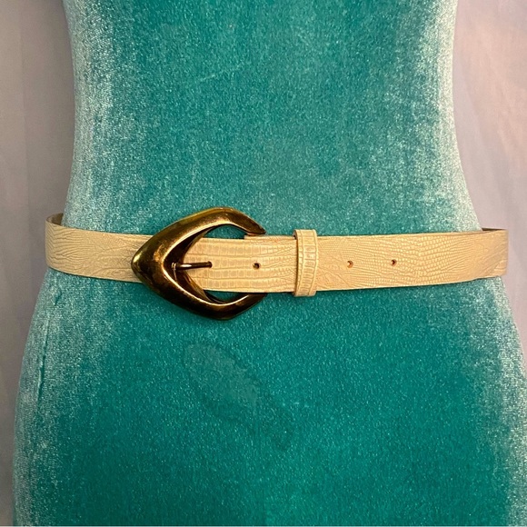 Vintage Accessories - Vintage cream leather belt